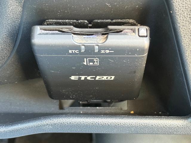 ハイゼットカーゴ クルーズターボSAIII ハイルーフ キーレス 前後パワーウィンドウ 電格ミラー 衝突被害軽減ブレーキ 純正ナビ フルセグ ETC2.0 プライバシーガラス 両側スライドドア ハロゲンライト 記録簿(6枚目)