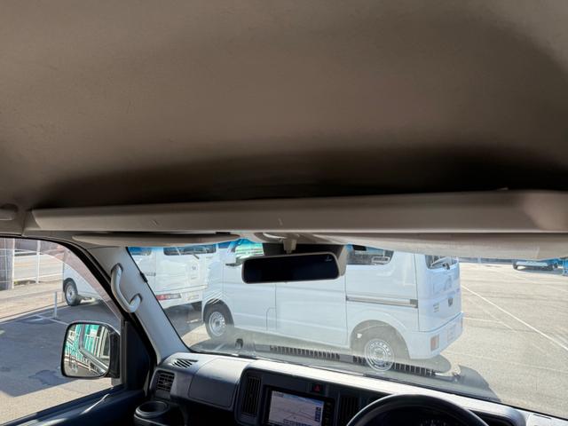 ハイゼットカーゴ クルーズターボSAIII ハイルーフ キーレス 前後パワーウィンドウ 電格ミラー 衝突被害軽減ブレーキ 純正ナビ フルセグ ETC2.0 プライバシーガラス 両側スライドドア ハロゲンライト 記録簿(29枚目)