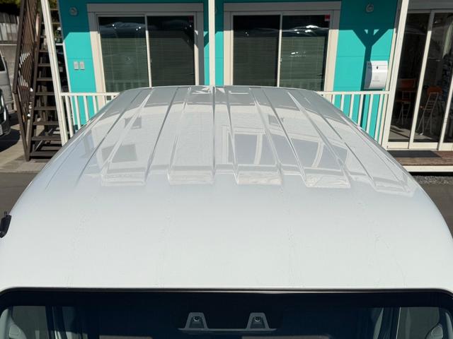 NV100クリッパーバン DX GLセーフティパッケージ ハイルーフ キーレス 前パワーウィンドウ 電格ミラー 社外ナビ ハロゲンライト 両側スライドドア 衝突被害軽減ブレーキ プライバシーガラス 軽貨物 軽バン(18枚目)