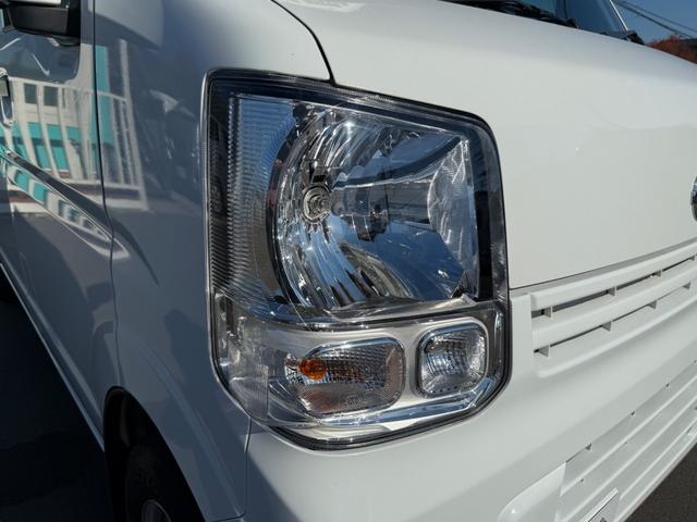NV100クリッパーバン DX GLセーフティパッケージ ハイルーフ キーレス 前パワーウィンドウ 電格ミラー 社外ナビ ハロゲンライト 両側スライドドア 衝突被害軽減ブレーキ プライバシーガラス 軽貨物 軽バン(53枚目)