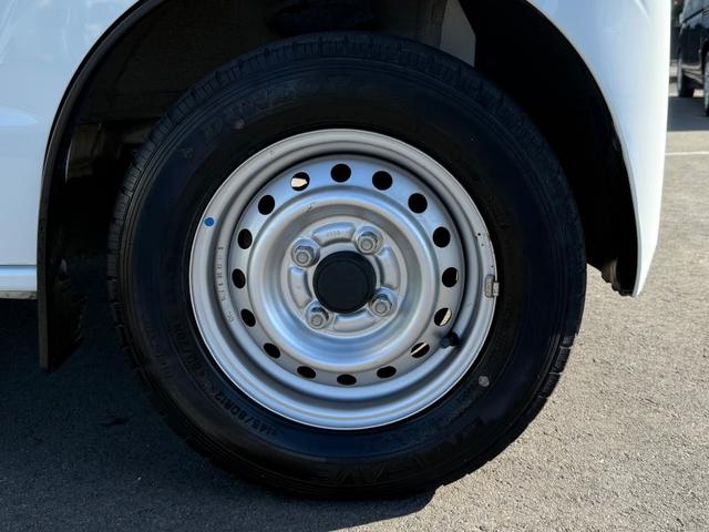 NV100クリッパーバン DX GLセーフティパッケージ ハイルーフ キーレス 前パワーウィンドウ 電格ミラー 社外ナビ ハロゲンライト 両側スライドドア 衝突被害軽減ブレーキ プライバシーガラス 軽貨物 軽バン(54枚目)