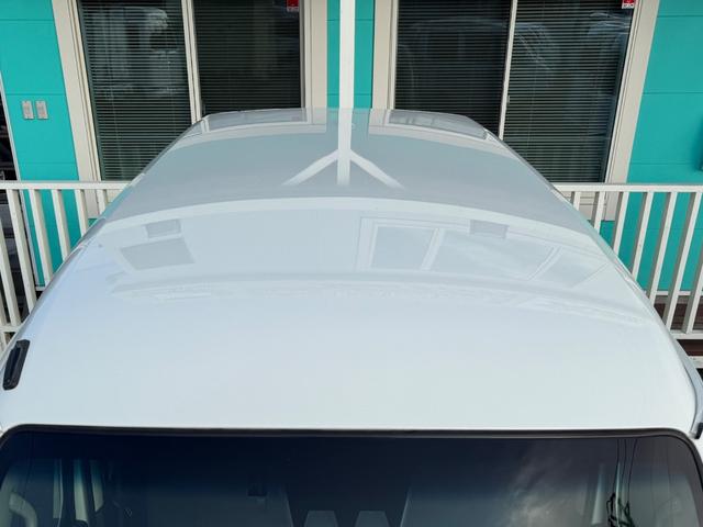 ハイゼットカーゴ ＤＸ　ＳＡＩＩＩ　ハイルーフ　キーレス　前パワーウィンドウ　衝突被害軽減ブレーキ　スマートアシスト　プライバシーガラス　クリアランスソナー　ハロゲンライト　両側スライドドア　軽貨物　軽バン（18枚目）