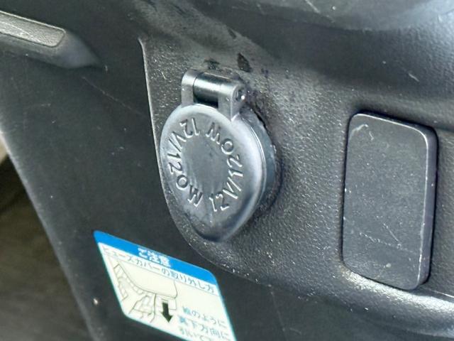 ハイゼットカーゴ ＤＸ　ＳＡＩＩＩ　ハイルーフ　キーレス　前パワーウィンドウ　衝突被害軽減ブレーキ　スマートアシスト　プライバシーガラス　クリアランスソナー　ハロゲンライト　両側スライドドア　軽貨物　軽バン（51枚目）