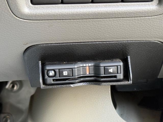 NV100クリッパーバン DX GLセーフティパッケージ ハイルーフ キーレス 前パワーウィンドウ 電格ミラー ナビ Bluetooth バックカメラ ETC 衝突被害軽減ブレーキ プライバシーガラス クリアランスソナー 両側スライドドア 軽貨物 軽バン(7枚目)