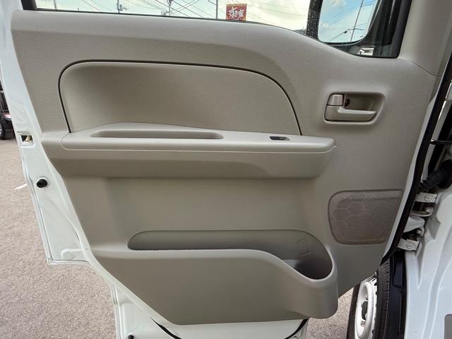 NV100クリッパーバン DX GLセーフティパッケージ ハイルーフ キーレス 前パワーウィンドウ 電格ミラー ナビ Bluetooth バックカメラ ETC 衝突被害軽減ブレーキ プライバシーガラス クリアランスソナー 両側スライドドア 軽貨物 軽バン(43枚目)