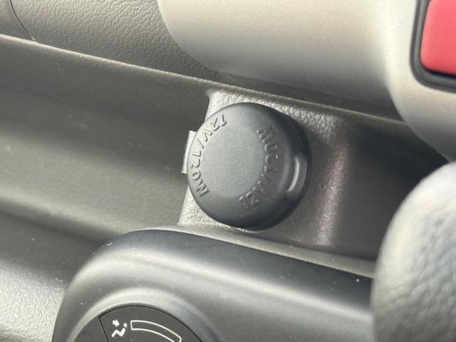 NV100クリッパーバン DX GLセーフティパッケージ ハイルーフ キーレス 前パワーウィンドウ 電格ミラー ナビ Bluetooth バックカメラ ETC 衝突被害軽減ブレーキ プライバシーガラス クリアランスソナー 両側スライドドア 軽貨物 軽バン(54枚目)