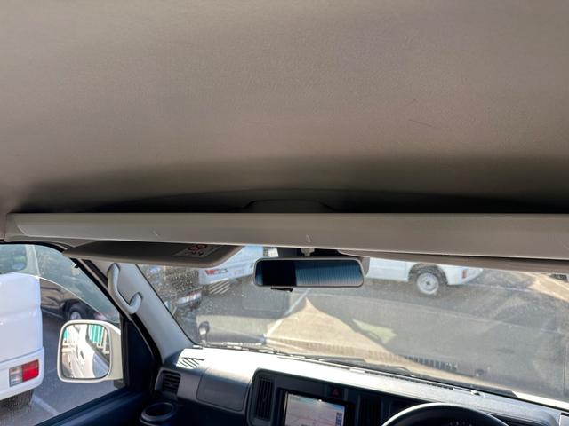 ハイゼットカーゴ クルーズSAIII ハイルーフ キーレス 前パワーウィンドウ 衝突被害軽減ブレーキ スマートアシスト 社外ナビ バックカメラ ドライブレコーダー プライバシーガラス 両側スライドドア クリアランスソナー 記録簿(29枚目)