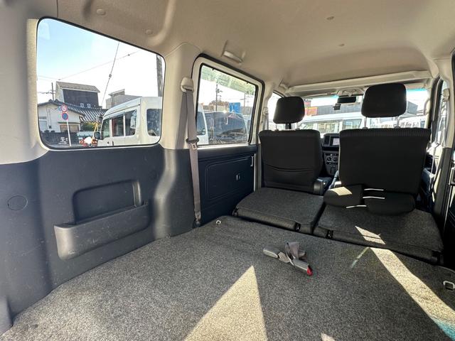 ハイゼットカーゴ クルーズSAIII ハイルーフ キーレス 前パワーウィンドウ 衝突被害軽減ブレーキ スマートアシスト 社外ナビ バックカメラ ドライブレコーダー プライバシーガラス 両側スライドドア クリアランスソナー 記録簿(45枚目)