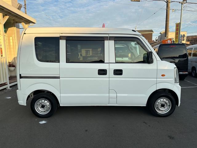 エブリイ ＰＣ　ハイルーフ　キーレス　前パワーウィンドウ　プライバシーガラス　社外ナビ　ハロゲンライト　両側スライドドア　記録簿　軽自動車　軽貨物　軽バン（13枚目）