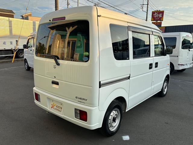エブリイ ＰＣ　ハイルーフ　キーレス　前パワーウィンドウ　プライバシーガラス　社外ナビ　ハロゲンライト　両側スライドドア　記録簿　軽自動車　軽貨物　軽バン（14枚目）