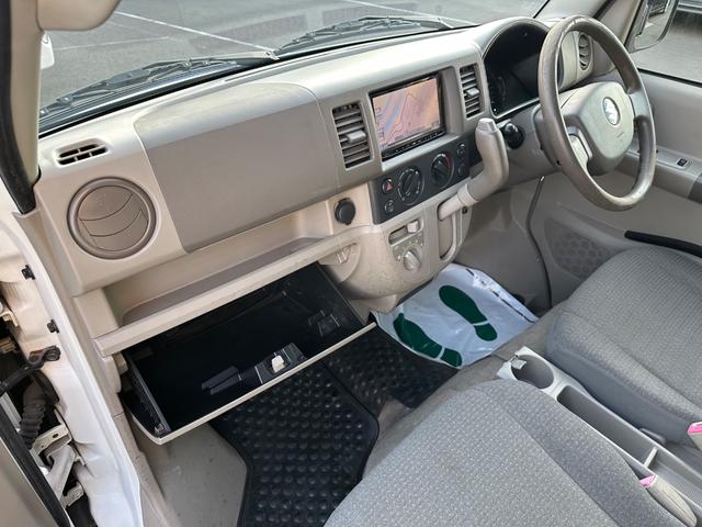 エブリイ ＰＣ　ハイルーフ　キーレス　前パワーウィンドウ　プライバシーガラス　社外ナビ　ハロゲンライト　両側スライドドア　記録簿　軽自動車　軽貨物　軽バン（25枚目）