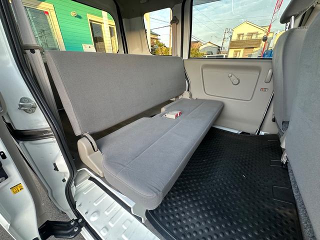 エブリイ ＰＣ　ハイルーフ　キーレス　前パワーウィンドウ　プライバシーガラス　社外ナビ　ハロゲンライト　両側スライドドア　記録簿　軽自動車　軽貨物　軽バン（36枚目）
