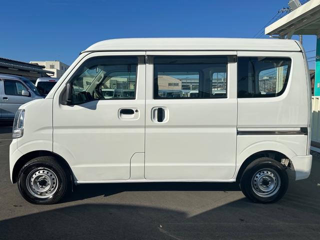 エブリイ ＰＡ　セーフティサポート　ハイルーフ　衝突被害軽減ブレーキ　５ＡＧＳ　２ｎｄ発進　ハロゲンライト　社外ナビ　バックカメラ　Ｂｌｕｅｔｏｏｔｈ　軽自動車　軽貨物　軽バン（14枚目）