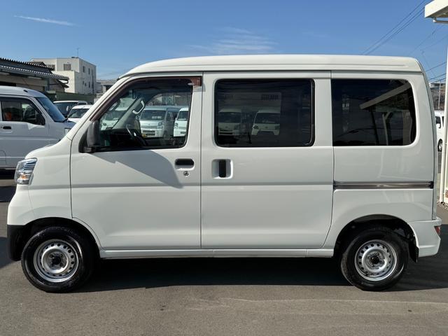 ハイゼットカーゴ DX SAIII ハイルーフ キーレス 前パワーウィンドウ 衝突被害軽減ブレーキ スマートアシスト ハロゲンライト プライバシーガラス 両側スライドドア ハロゲンライト(13枚目)