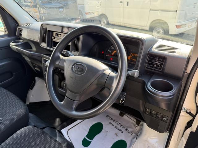 ハイゼットカーゴ DX SAIII ハイルーフ キーレス 前パワーウィンドウ 衝突被害軽減ブレーキ スマートアシスト ハロゲンライト プライバシーガラス 両側スライドドア ハロゲンライト(24枚目)