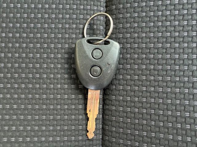 ハイゼットカーゴ DX SAIII ハイルーフ キーレス 前パワーウィンドウ 衝突被害軽減ブレーキ スマートアシスト ハロゲンライト プライバシーガラス 両側スライドドア ハロゲンライト(50枚目)