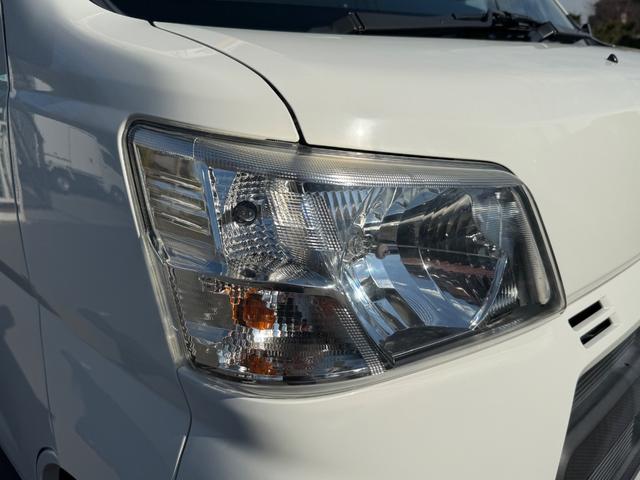 ハイゼットカーゴ DX SAIII ハイルーフ キーレス 前パワーウィンドウ 衝突被害軽減ブレーキ スマートアシスト ハロゲンライト プライバシーガラス 両側スライドドア ハロゲンライト(52枚目)