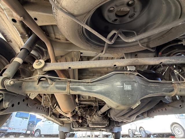 ハイゼットカーゴ DX SAIII ハイルーフ キーレス 前パワーウィンドウ 衝突被害軽減ブレーキ スマートアシスト プライバシーガラス ハロゲンライト 両側スライドドア 軽貨物 軽バン 軽自動車(21枚目)