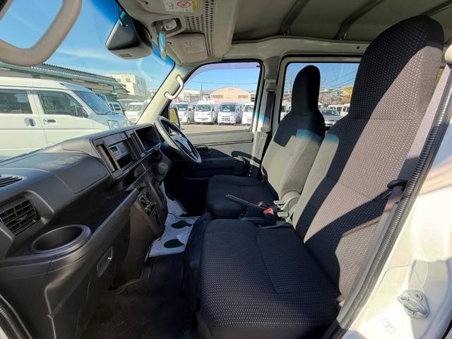 ハイゼットカーゴ DX SAIII ハイルーフ キーレス 前パワーウィンドウ 衝突被害軽減ブレーキ スマートアシスト プライバシーガラス ハロゲンライト 両側スライドドア 軽貨物 軽バン 軽自動車(37枚目)