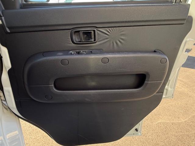 ハイゼットカーゴ DX SAIII ハイルーフ キーレス 前パワーウィンドウ 衝突被害軽減ブレーキ スマートアシスト プライバシーガラス ハロゲンライト 両側スライドドア 軽貨物 軽バン 軽自動車(40枚目)