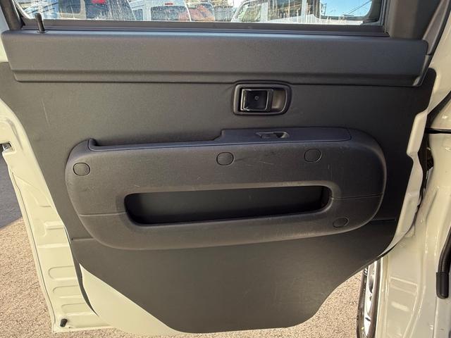 ハイゼットカーゴ DX SAIII ハイルーフ キーレス 前パワーウィンドウ 衝突被害軽減ブレーキ スマートアシスト プライバシーガラス ハロゲンライト 両側スライドドア 軽貨物 軽バン 軽自動車(41枚目)