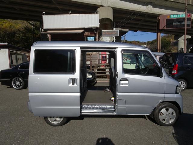 日産 ＮＶ１００クリッパーバン