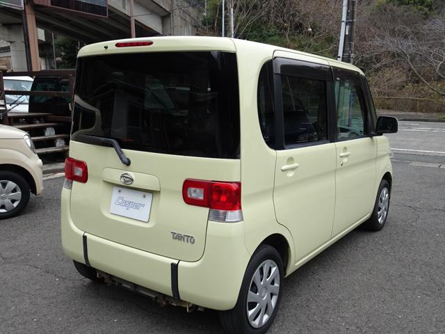 　福祉車両　車いす移動車　スローパー　リアシート付仕様　電動固定装置　左側スライドドア　純正オーディオ　電動格納ミラー(9枚目)