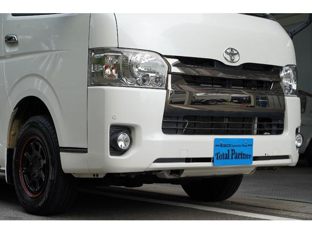 ハイエースバン スーパーＧＬ　ダークプライム　４ＷＤ／寒冷地仕様／３．０００ｃｃ／ディーゼルターボ／純正ＬＥＤヘッドライトユニット／純正コーナーセンサー／スマートキー２個／プッシュスタート／ナビ／ブルートゥース／地デジ／バックカメラ／ＥＴＣ／（6枚目）