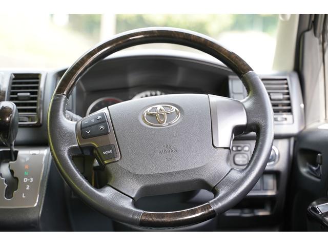 ハイエースバン スーパーＧＬ　ダークプライム　４ＷＤ／寒冷地仕様／３．０００ｃｃ／ディーゼルターボ／純正ＬＥＤヘッドライトユニット／純正コーナーセンサー／スマートキー２個／プッシュスタート／ナビ／ブルートゥース／地デジ／バックカメラ／ＥＴＣ／（15枚目）