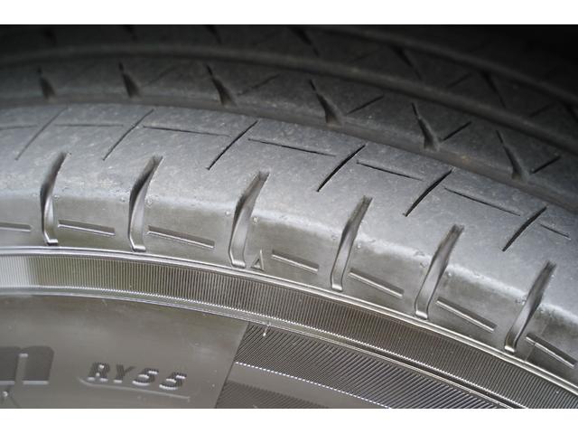 ハイエースバン スーパーＧＬ　ダークプライム　４ＷＤ／寒冷地仕様／３．０００ｃｃ／ディーゼルターボ／純正ＬＥＤヘッドライトユニット／純正コーナーセンサー／スマートキー２個／プッシュスタート／ナビ／ブルートゥース／地デジ／バックカメラ／ＥＴＣ／（29枚目）