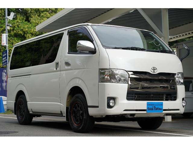 ハイエースバン スーパーＧＬ　ダークプライム　４ＷＤ／寒冷地仕様／３．０００ｃｃ／ディーゼルターボ／純正ＬＥＤヘッドライトユニット／純正コーナーセンサー／スマートキー２個／プッシュスタート／ナビ／ブルートゥース／地デジ／バックカメラ／ＥＴＣ／（32枚目）