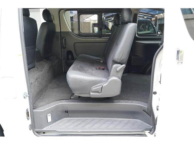 ハイエースバン スーパーＧＬ　ダークプライム　４ＷＤ／寒冷地仕様／３．０００ｃｃ／ディーゼルターボ／純正ＬＥＤヘッドライトユニット／純正コーナーセンサー／スマートキー２個／プッシュスタート／ナビ／ブルートゥース／地デジ／バックカメラ／ＥＴＣ／（73枚目）