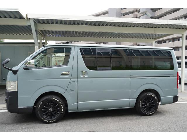 ハイエースバン ロングスーパーＧＬ　ディーゼルターボ／２．５００ｃｃ／塗替アースカラー／アーバンカーキ／社外１５インチＡＷ／ＧＯＯＤＹＥＡＲ製ホワイトレターバンタイヤ／１９５／８０Ｒ／１５／純正キーレス／Ｗエアーバック／１００Ｖ電源／（45枚目）