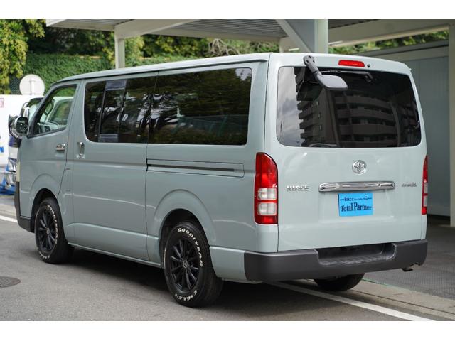 ハイエースバン ロングスーパーＧＬ　ディーゼルターボ／２．５００ｃｃ／塗替アースカラー／アーバンカーキ／社外１５インチＡＷ／ＧＯＯＤＹＥＡＲ製ホワイトレターバンタイヤ／１９５／８０Ｒ／１５／純正キーレス／Ｗエアーバック／１００Ｖ電源／（46枚目）