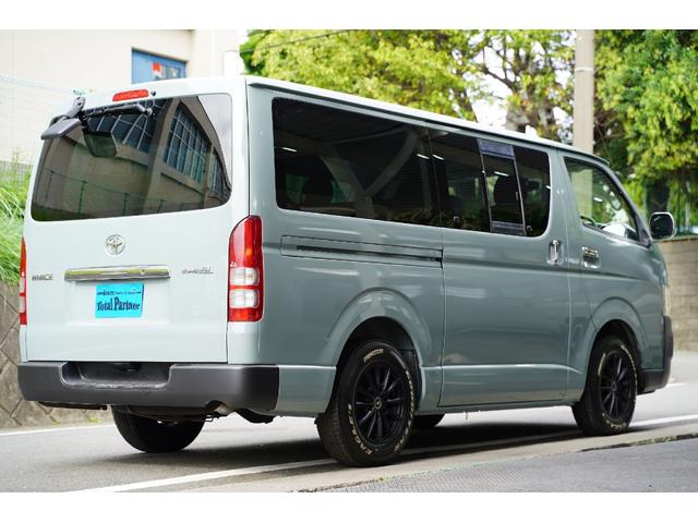 ハイエースバン ロングスーパーＧＬ　ディーゼルターボ／２．５００ｃｃ／塗替アースカラー／アーバンカーキ／社外１５インチＡＷ／ＧＯＯＤＹＥＡＲ製ホワイトレターバンタイヤ／１９５／８０Ｒ／１５／純正キーレス／Ｗエアーバック／１００Ｖ電源／（55枚目）
