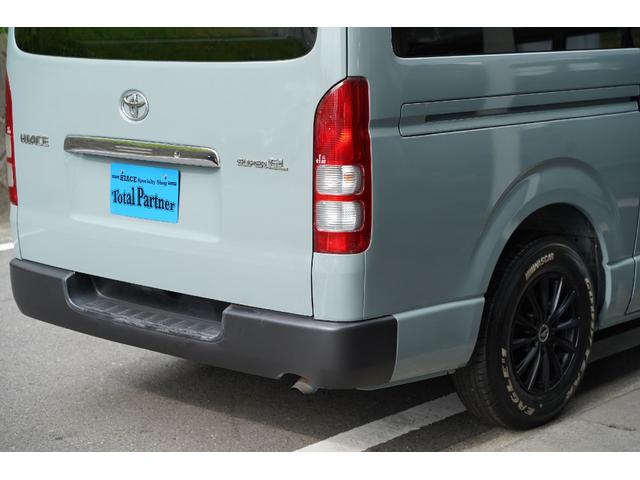 ハイエースバン ロングスーパーＧＬ　ディーゼルターボ／２．５００ｃｃ／塗替アースカラー／アーバンカーキ／社外１５インチＡＷ／ＧＯＯＤＹＥＡＲ製ホワイトレターバンタイヤ／１９５／８０Ｒ／１５／純正キーレス／Ｗエアーバック／１００Ｖ電源／（56枚目）