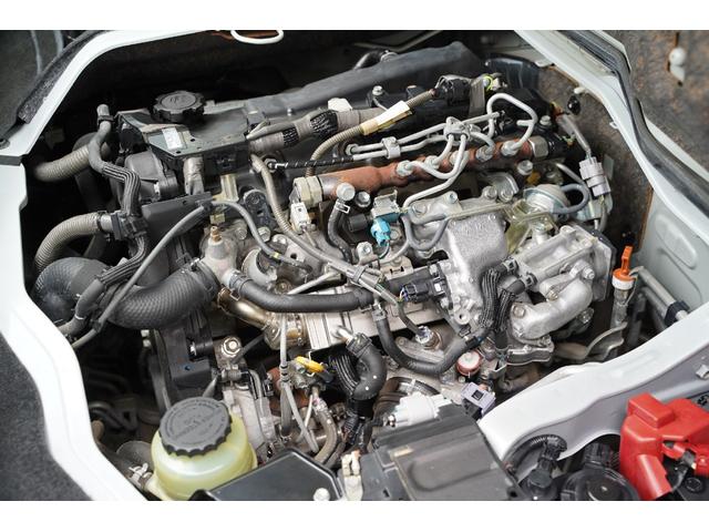 ハイエースバン ロングワイドスーパーＧＬ　３．０００ｃｃ／ディーゼルターボ／ワイドミドル／スライドガラス／ＧＯＯＤＹＥＡＲ製バンタイヤ／２０２４年製／Ｗエアーバック／ＥＴＣ２．０／ナビ／バックカメラ／ブルートゥース／地デジ／シートカバー／（17枚目）