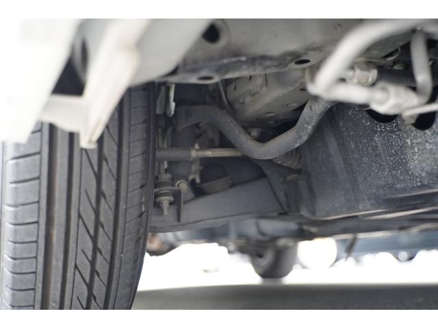 ハイエースバン ロングワイドスーパーＧＬ　３．０００ｃｃ／ディーゼルターボ／ワイドミドル／スライドガラス／ＧＯＯＤＹＥＡＲ製バンタイヤ／２０２４年製／Ｗエアーバック／ＥＴＣ２．０／ナビ／バックカメラ／ブルートゥース／地デジ／シートカバー／（57枚目）
