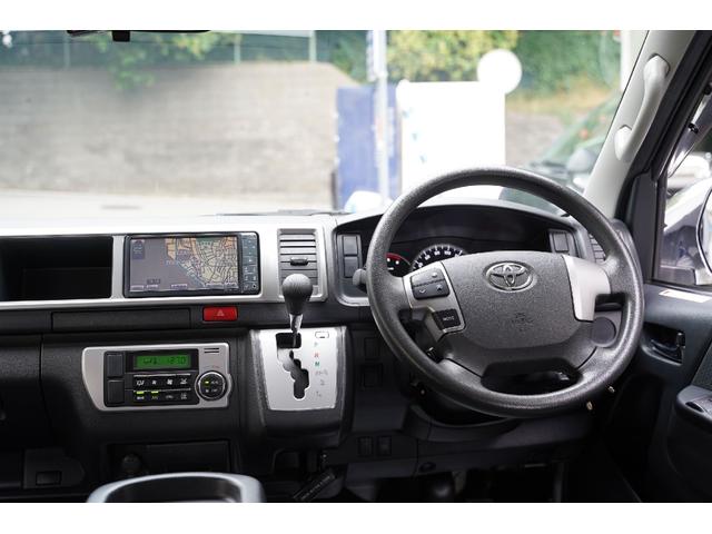 ハイエースバン ロングワイドスーパーＧＬ　３．０００ｃｃ／ディーゼルターボ／ワイドミドル／スライドガラス／ＧＯＯＤＹＥＡＲ製バンタイヤ／２０２４年製／Ｗエアーバック／ＥＴＣ２．０／ナビ／バックカメラ／ブルートゥース／地デジ／シートカバー／（61枚目）