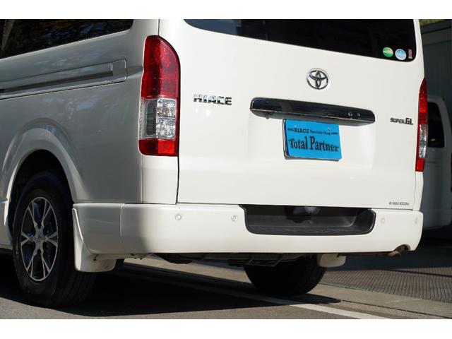 ハイエースバン スーパーＧＬ　ダークプライムＩＩ　ワンオーナー／４ＷＤ／２．８００ｃｃ／６速ＡＴ／ディーゼルターボ／記録簿有／両側電動スライドドア／ＴＳＳ装着車／ＬＤＡ装着車／純正ＬＥＤヘッドライト／Ｗエアーバック／ナビ／ブルートゥース／Ｂカメラ／（9枚目）