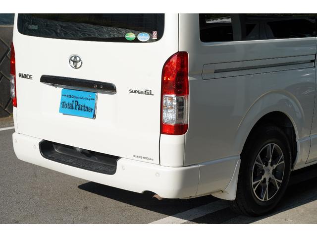 ハイエースバン スーパーＧＬ　ダークプライムＩＩ　ワンオーナー／４ＷＤ／２．８００ｃｃ／６速ＡＴ／ディーゼルターボ／記録簿有／両側電動スライドドア／ＴＳＳ装着車／ＬＤＡ装着車／純正ＬＥＤヘッドライト／Ｗエアーバック／ナビ／ブルートゥース／Ｂカメラ／（48枚目）