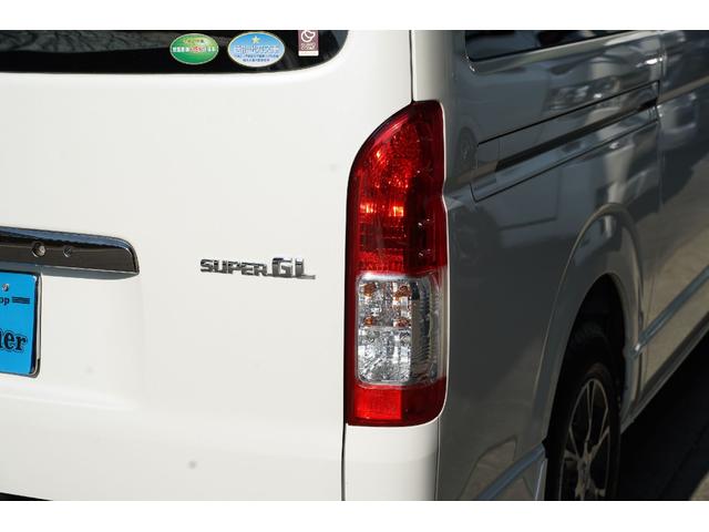 ハイエースバン スーパーＧＬ　ダークプライムＩＩ　ワンオーナー／４ＷＤ／２．８００ｃｃ／６速ＡＴ／ディーゼルターボ／記録簿有／両側電動スライドドア／ＴＳＳ装着車／ＬＤＡ装着車／純正ＬＥＤヘッドライト／Ｗエアーバック／ナビ／ブルートゥース／Ｂカメラ／（52枚目）