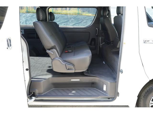 ハイエースバン スーパーＧＬ　ダークプライムＩＩ　ワンオーナー／４ＷＤ／２．８００ｃｃ／６速ＡＴ／ディーゼルターボ／記録簿有／両側電動スライドドア／ＴＳＳ装着車／ＬＤＡ装着車／純正ＬＥＤヘッドライト／Ｗエアーバック／ナビ／ブルートゥース／Ｂカメラ／（77枚目）