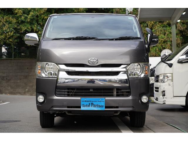 ハイエースバン ロングスーパーGL 4WD/3.000cc/ディーゼルターボ/前登録横浜/純正LEDヘッドライトユニット/2024年製バンタイヤ/サイドスライドガラス/純正盗難防止装置付/ナビ/ブルートゥース/地デジ/Bカメラ/ETC/(2枚目)