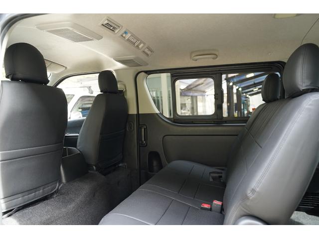 ハイエースバン ロングスーパーGL 4WD/3.000cc/ディーゼルターボ/前登録横浜/純正LEDヘッドライトユニット/2024年製バンタイヤ/サイドスライドガラス/純正盗難防止装置付/ナビ/ブルートゥース/地デジ/Bカメラ/ETC/(12枚目)