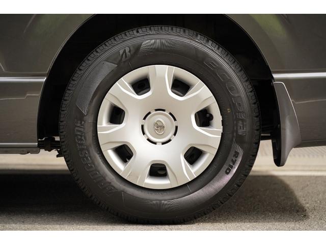 ハイエースバン ロングスーパーGL 4WD/3.000cc/ディーゼルターボ/前登録横浜/純正LEDヘッドライトユニット/2024年製バンタイヤ/サイドスライドガラス/純正盗難防止装置付/ナビ/ブルートゥース/地デジ/Bカメラ/ETC/(22枚目)