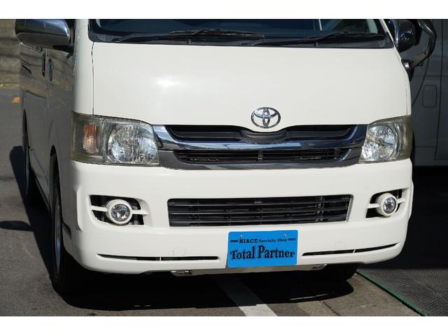 ハイエースバン ロングスーパーＧＬ　４ＷＤ／ワンオーナー／寒冷地仕様／３．０００ｃｃ／ディーゼルターボ／後席シートベルト／Ｗエアーバック／スライドガラス／１００Ｖ電源／純正キーレス／イモビライザー付／ナビ／ＴＶ／バックカメラ／ＥＴＣ／（35枚目）