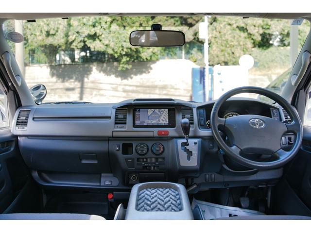 ハイエースバン ロングスーパーＧＬ　４ＷＤ／ワンオーナー／寒冷地仕様／３．０００ｃｃ／ディーゼルターボ／後席シートベルト／Ｗエアーバック／スライドガラス／１００Ｖ電源／純正キーレス／イモビライザー付／ナビ／ＴＶ／バックカメラ／ＥＴＣ／（61枚目）