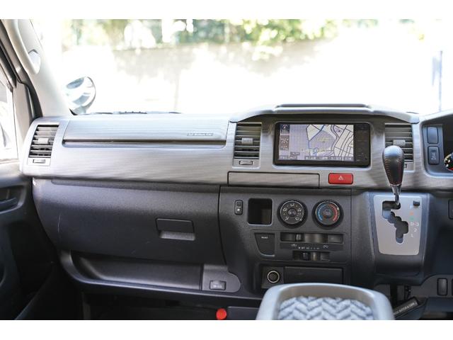 ハイエースバン ロングスーパーＧＬ　４ＷＤ／ワンオーナー／寒冷地仕様／３．０００ｃｃ／ディーゼルターボ／後席シートベルト／Ｗエアーバック／スライドガラス／１００Ｖ電源／純正キーレス／イモビライザー付／ナビ／ＴＶ／バックカメラ／ＥＴＣ／（63枚目）