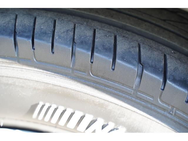 ハイエースバン スーパーGL 2.000cc/ガソリン/サイドスライドガラス/GOODYEAR製バンタイヤ/Wエアーバック/後席シートベルト/純正キーレス/純正盗難防止装置付/ナビ/バックカメラ/ETC/TV/インテリアパネル/(30枚目)